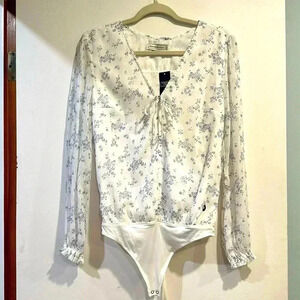 Abercrombie & Fitch Women’s Floral Bodysuit